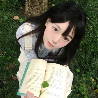 踏浪女人