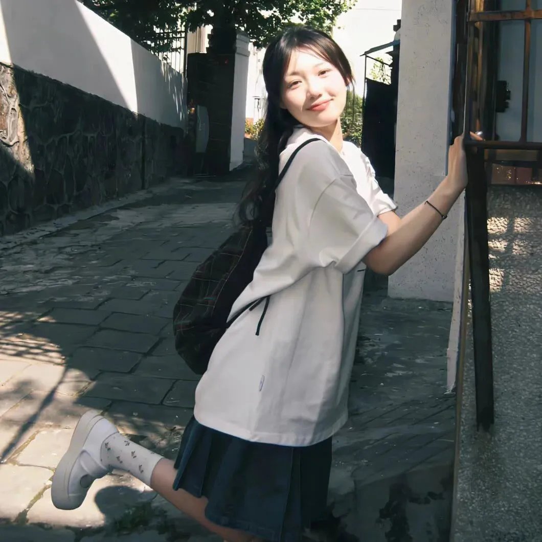 景颇姑娘